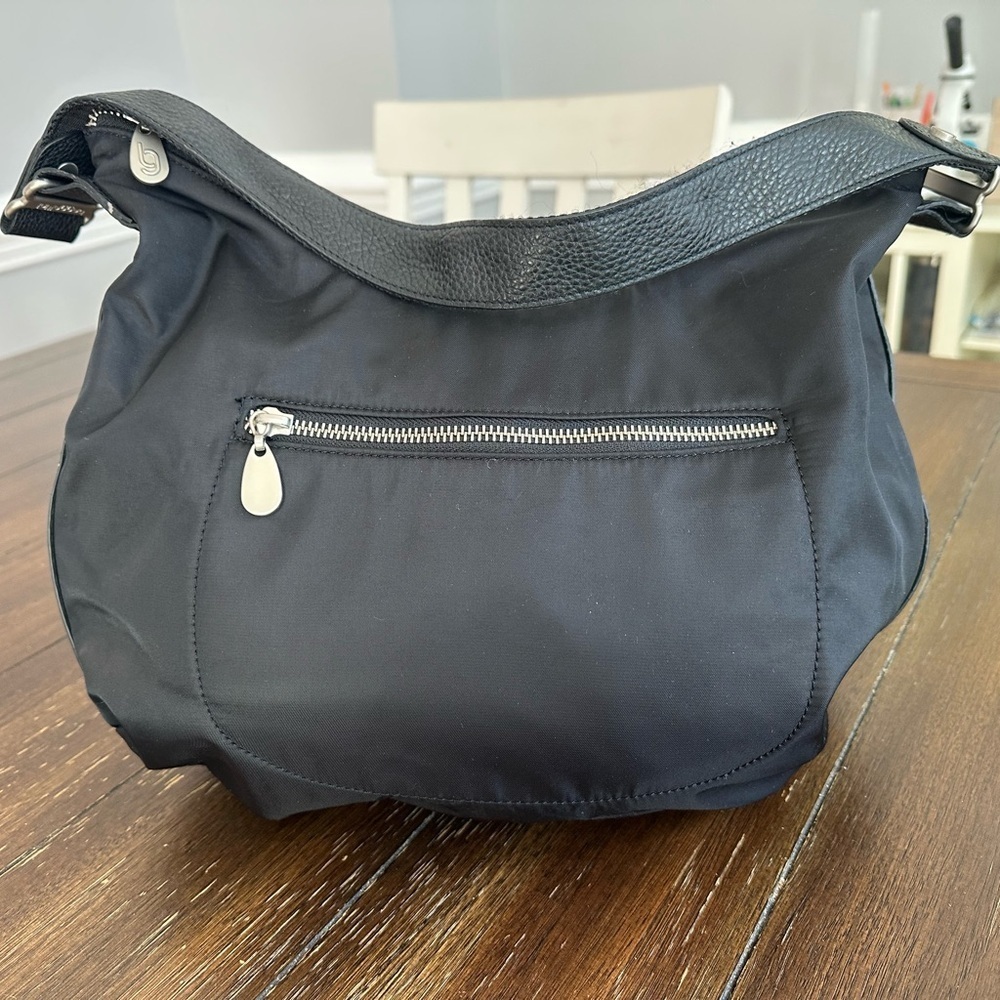 Baggallini hobo bag